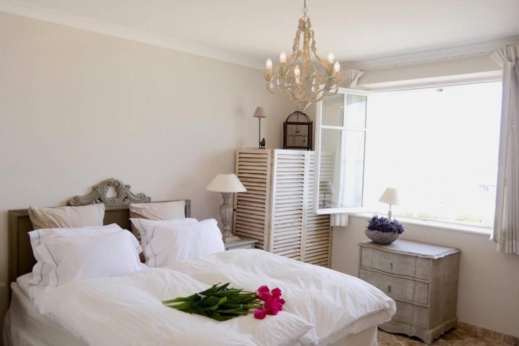 Bord De Mer - Ac, Wifi, Chic, Sea View, Beach 2 Minutes Walk Antibes Eksteriør billede
