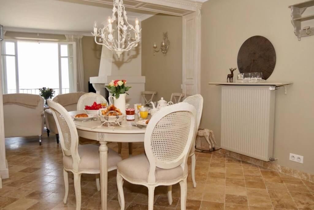 Bord De Mer - Ac, Wifi, Chic, Sea View, Beach 2 Minutes Walk Antibes Eksteriør billede