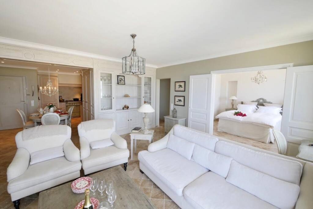 Bord De Mer - Ac, Wifi, Chic, Sea View, Beach 2 Minutes Walk Antibes Eksteriør billede